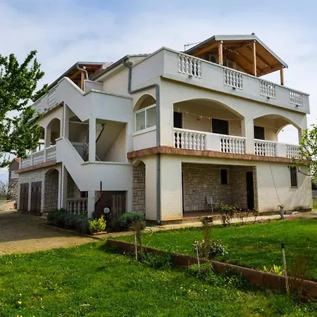 In Zaton
